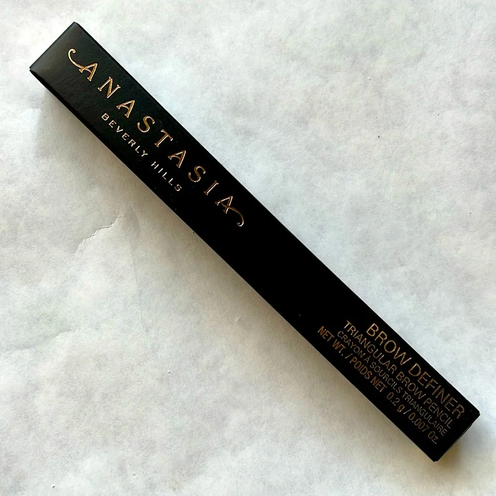 Anastasia Beverly Hills Soft Brown Brow Definer Triangular Brow Pencil New .2g